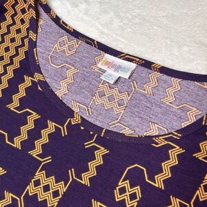 LulaRoe Irma Tunic‎ XL Purple Geometric Short Sleeve Shirt Round Neck